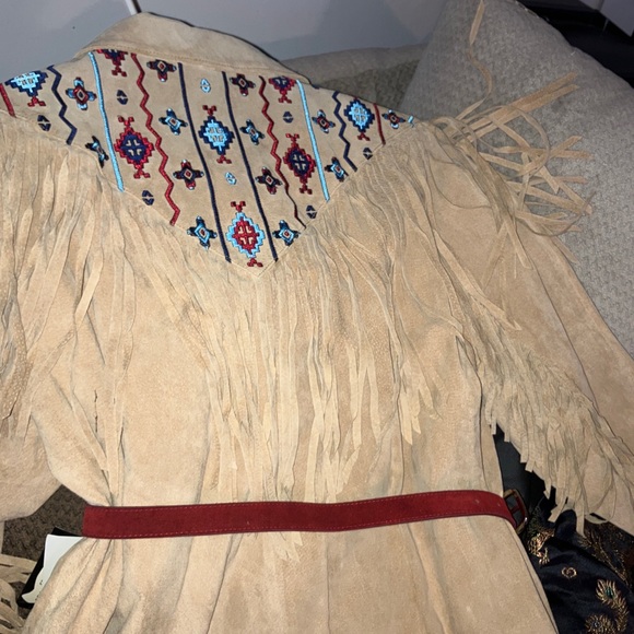 Via Accenti Indian styled coat & belt purse - Picture 4 of 8